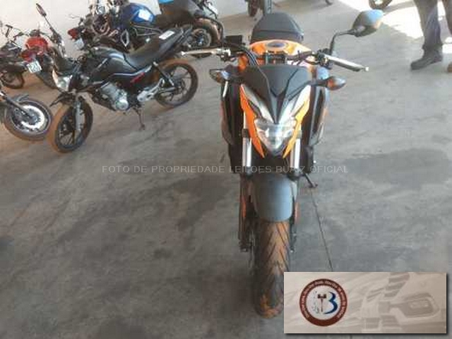 LOTE 001 HONDA CB 650F 20182019