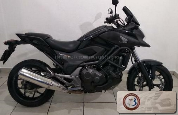 LOTE 001 HONDA NC 750 X PRETA LINDA 2015